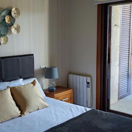 Acogedor apartamento con terraza en Portonovo Esterno foto