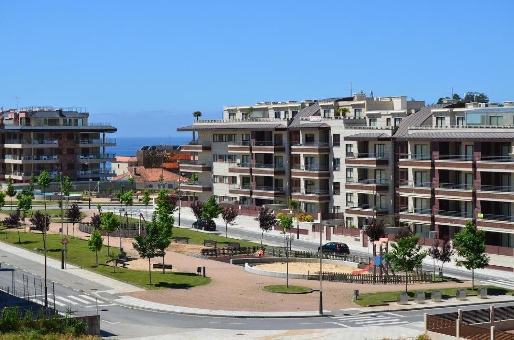 Acogedor apartamento con terraza en Portonovo Esterno foto