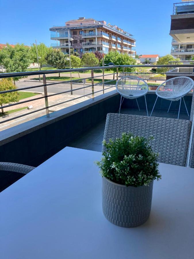 Acogedor apartamento con terraza en Portonovo Esterno foto